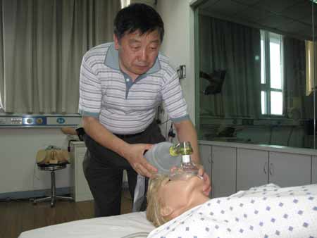 中国麻醉界的顶级专家之一：姚尚龙