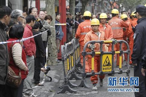 上海火灾事故伤员得到有效救治(图)