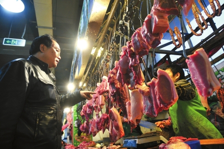 四川下月投放万吨储备冻猪肉