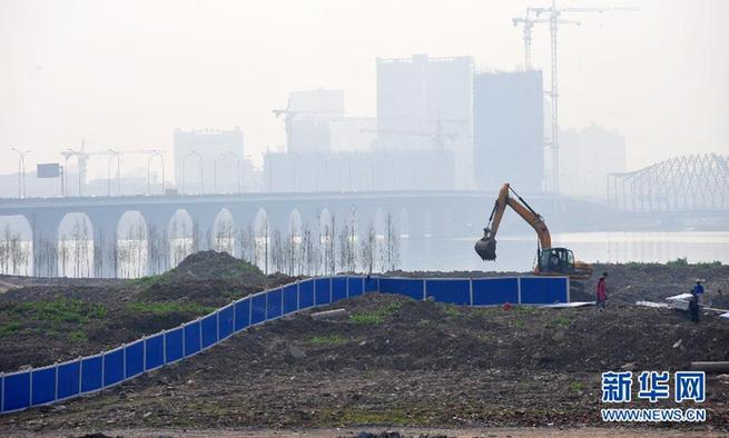 数百湖泊“人间蒸发” 地产商填湖建房触目惊心