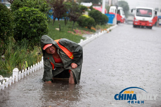 天津遭受暴雨袭击