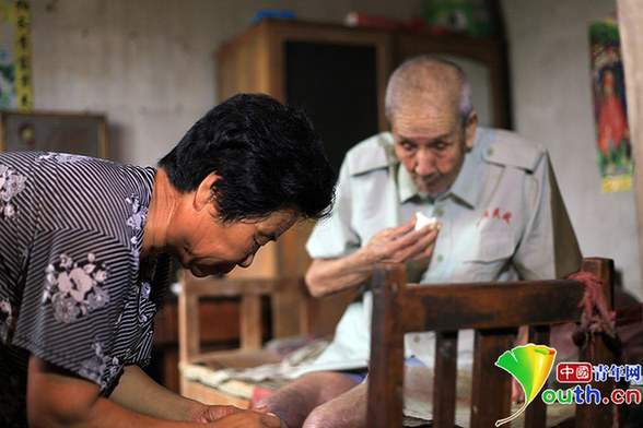 田桂荣：给抗日老兵超越血缘的人间大爱