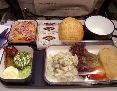 飞机餐也美味 实拍各国航空公司美味飞机餐