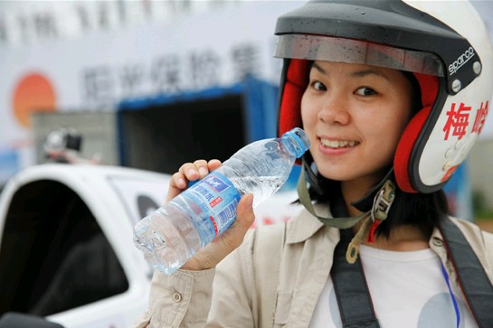 康师傅矿物质水助力柳州中国摩托艇联赛 支持中国水上运动发展