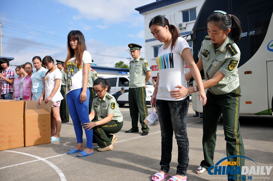 浙江台州边防破获两起特大组织他人偷越国（边）境案