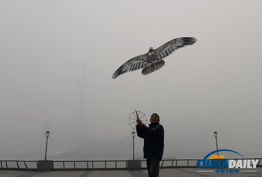 上海再遭六级重度污染