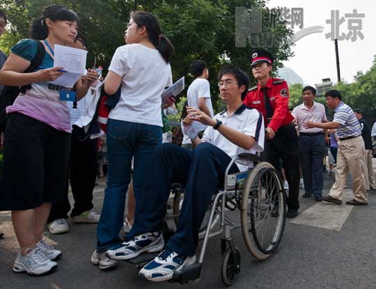 2011年全国高考拉开帷幕