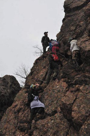 春季运动伤并不少见 登山暴走广场舞都要防受伤