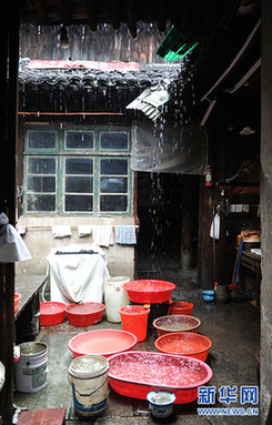 南方近日连遭强降雨 浙江发布首个暴雨黄色预警