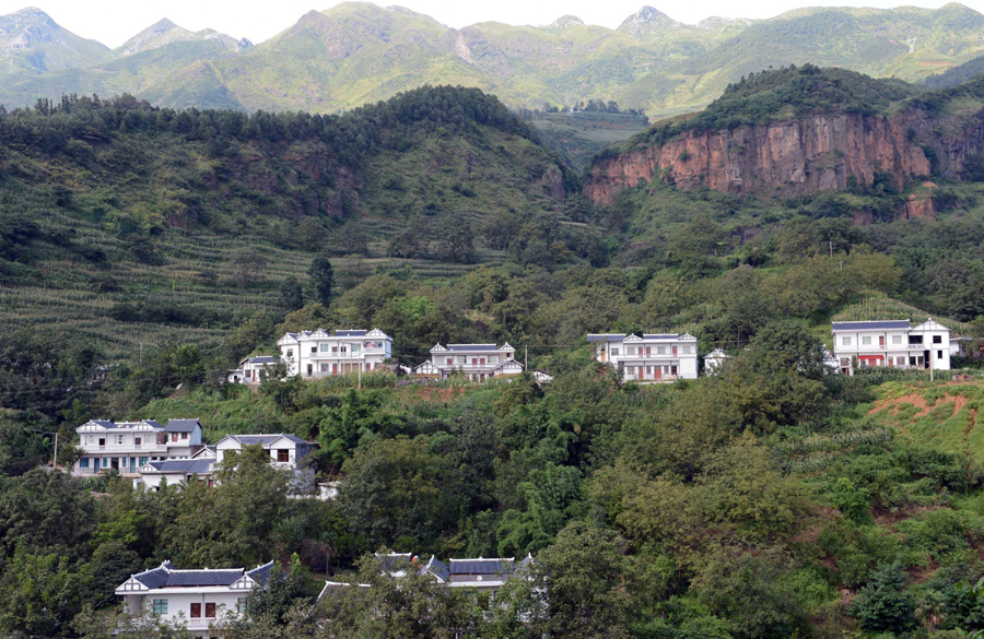 贵州六盘水：日新月异的水城小城镇建设