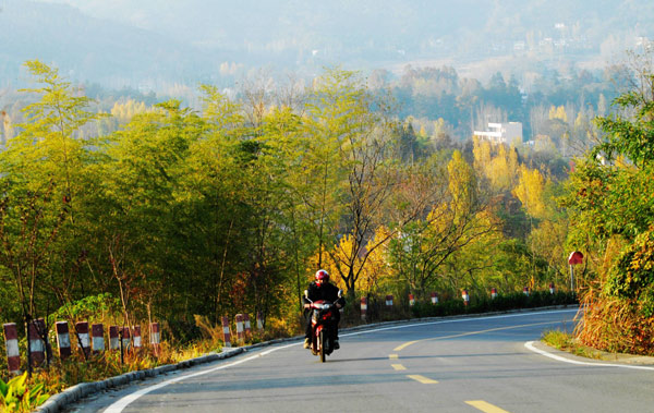 河南固始西九华山冬景如画 （组图）