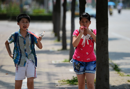 河南信阳市发布高温橙色预警