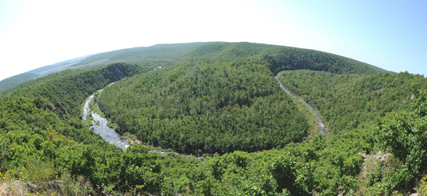 锦河大峡谷