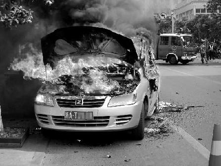 杭州电动出租车自燃的警示