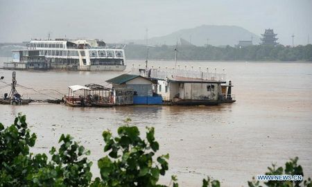 Flood peak of Xiangjiang River passes through Changsha