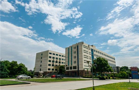 16,000 pictures go into Hunan campus video