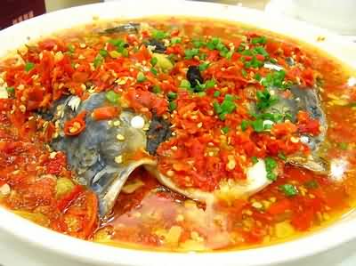 Steamed fish head with chili peppers