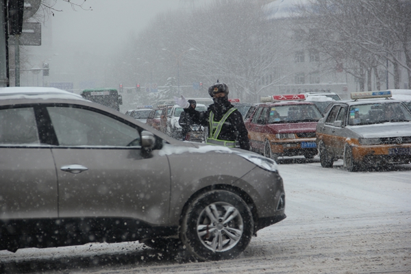 长春今年首降暴雪