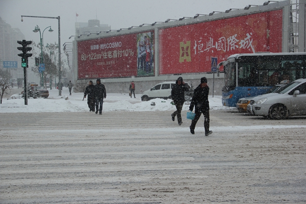 长春今年首降暴雪