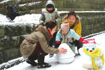 瑞雪兆丰年 四川大部迎新年第一场雪