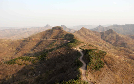 山东沂水乡村旅游活动启动 赏万亩桃花访千古纪王城