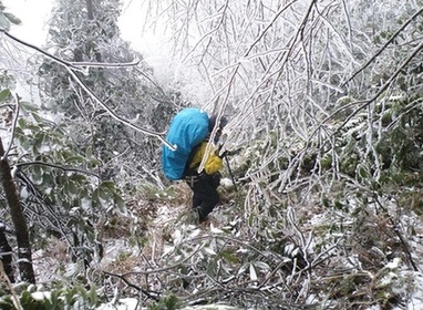 广西10名失踪“驴友”位置确定 大雪封山救援难度大