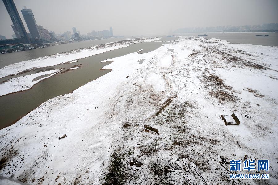 近期全国天气28年“最冷” 南方低温雨雪将加强