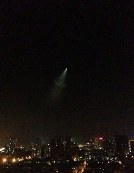 我国多地出现UFO 网友分析疑是反导试验（图）