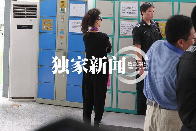 李某案举行庭前会议梦鸽现身 被告本人将出席