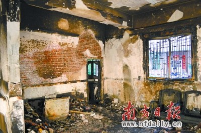 民宅发生火灾祖孙5人遇难 防盗网堵住逃生通道(图)