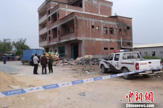 广东惠州博罗县一废品店发生爆炸致4人受伤