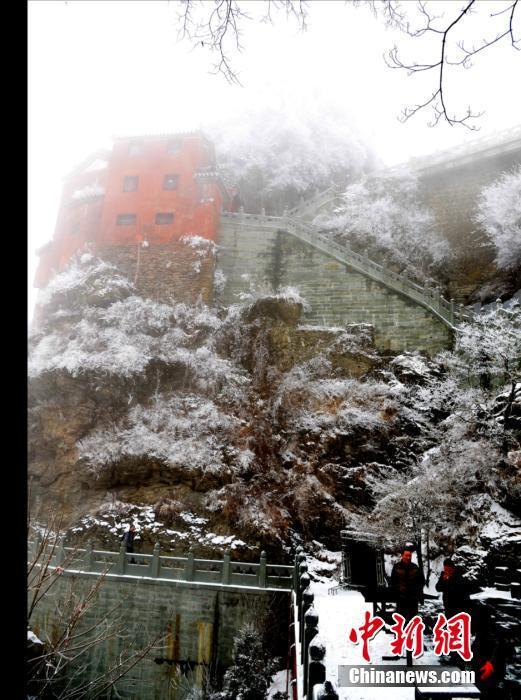 全国多地迎来2014年第一场降雪