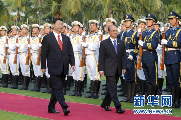 习近平同缅甸总统吴登盛举行会谈时强调，牢牢把握正确方向 坚定不移推进中缅友好事业