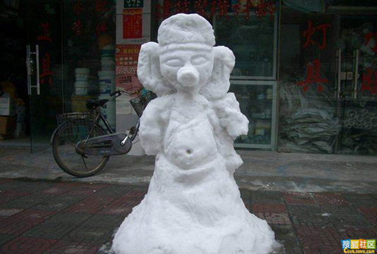 下雪啦！看看堆雪人的N种方法