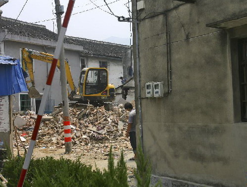 浙江慈溪疑似煤气泄漏爆炸事故造成7人伤亡