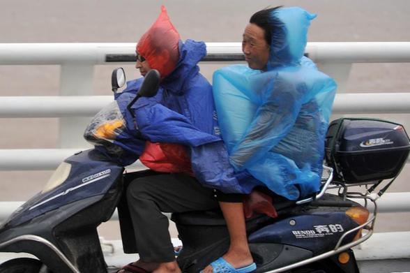 强台风“布拉万”造成舟山海域狂风暴雨