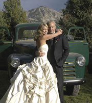 Costner marries at Colorado ranch