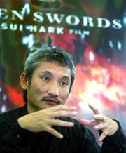 Hong Kong director Tsui Hark says that the high-profile martial-arts film "Seven Swords" will have seven episodes. 