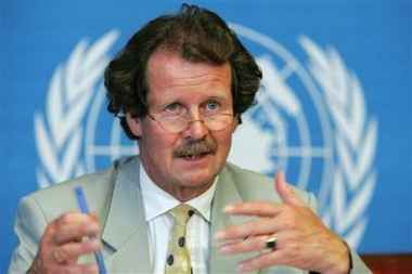 Austria's Manfred Nowak, Special Rapporteur on torture and other cruel, inhuman or degrading treatment or punishment, speaks about a request to the U.S. goverment to visit the U.S. base at Guantanamo Bay, at the United Nations in Geneva, Switzerland, Thursday, June 23, 2005. 