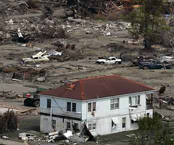 A view of the destroyed ninth area of New Orleans, September 18, 2005. The death toll from Hurricane Katrina climbed to 883 on Sunday after Louisiana officials raised the number of confirmed fatalities in that state to 646, up from 579 at the last count on Friday. [Reuters]