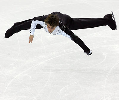 Brian Joubert from France performs during the figure skating men's Short Program at the Torino 2006 Winter Olympic Games in Turin, Italy, February 14, 2006. [Reuters]