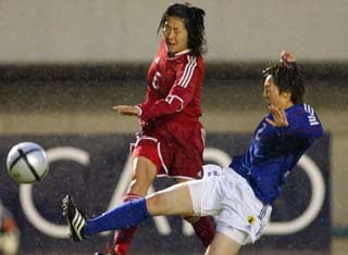 Chinese women's soccer team crowned Asian champions