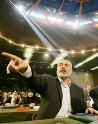 Hamas takes over Palestinian parliament