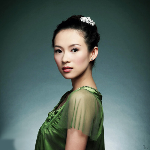 Zhang Ziyi in revealing photos