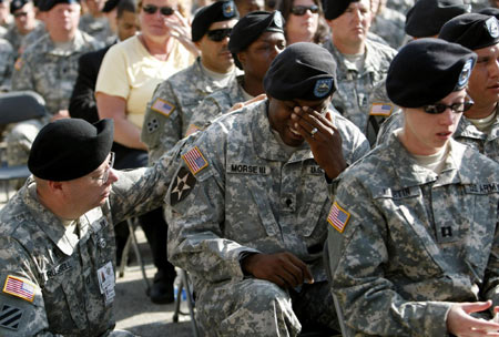 Obama salutes Fort Hood victims, condemns murders