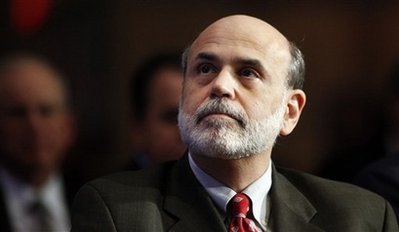 Obama joins White House effort to boost Bernanke