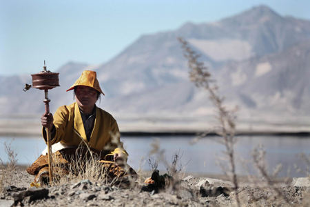 Destiny of Tibet 'in hands of people'