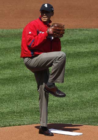 Obama highlights opening day of Major League Baseball