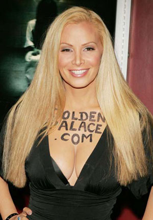 Cindy Margolis to pose for Playboy