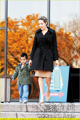 Brangelina spend happy time with Maddox and Zahara